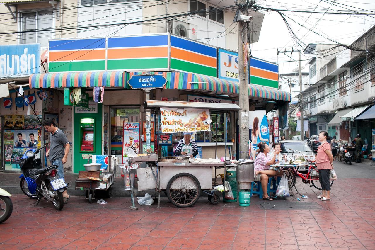 Dilokchan Hostel Female Only Bangkok Zewnętrze zdjęcie